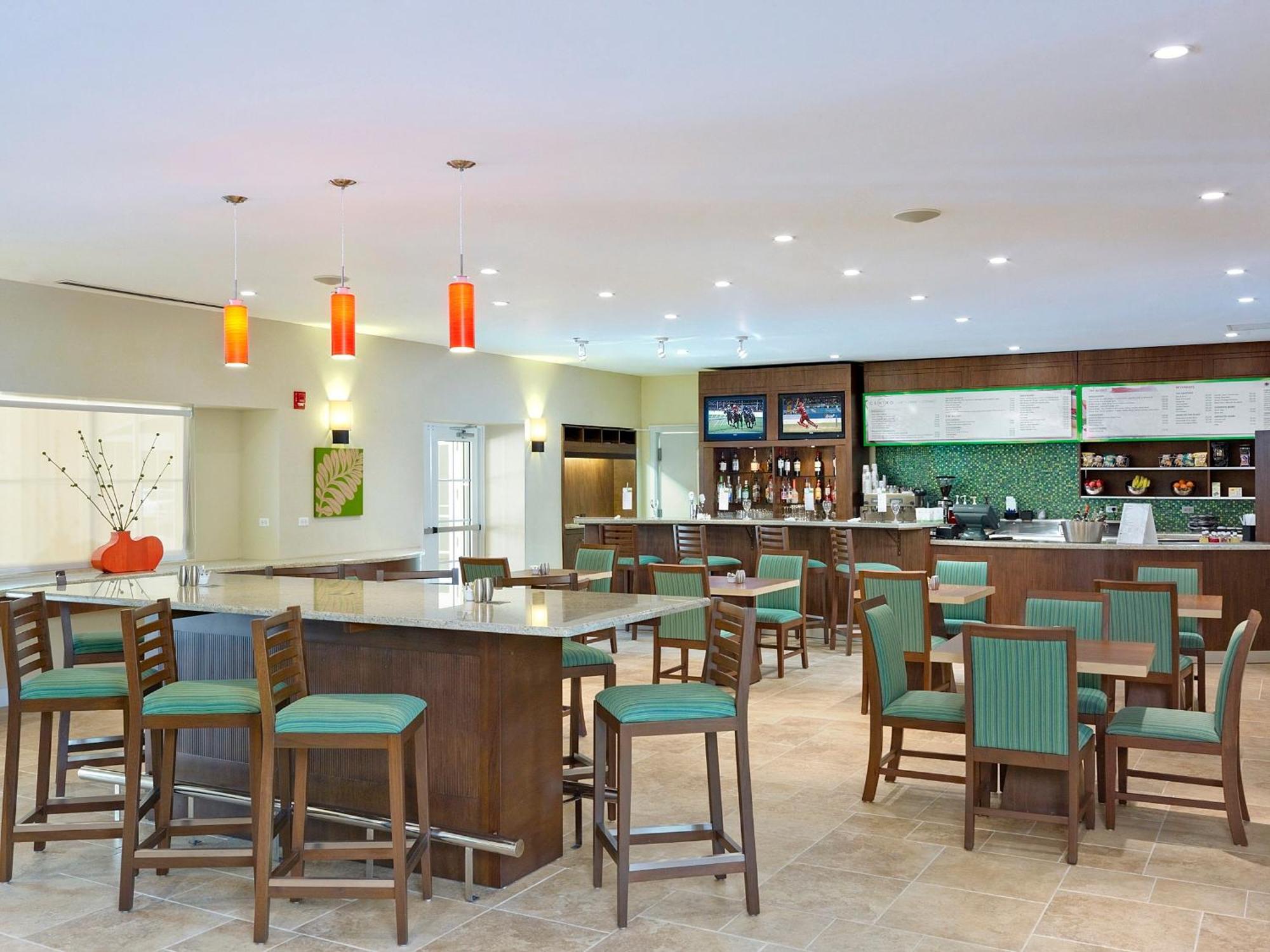 Courtyard By Marriott Bridgetown, Barbados Hotel Restoran gambar