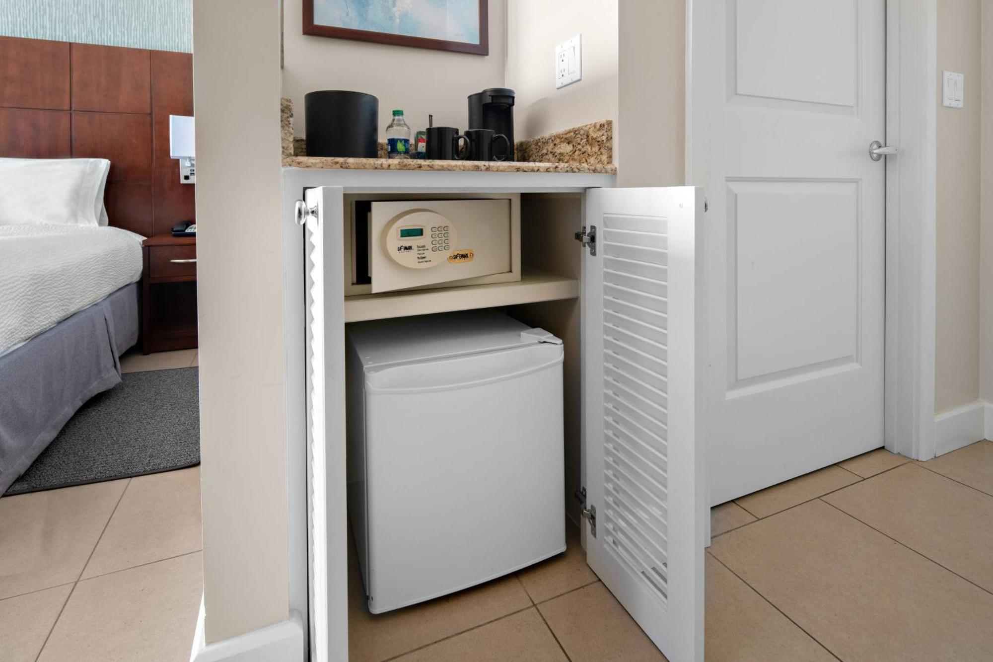 Courtyard By Marriott Bridgetown, Barbados Hotel Luaran gambar